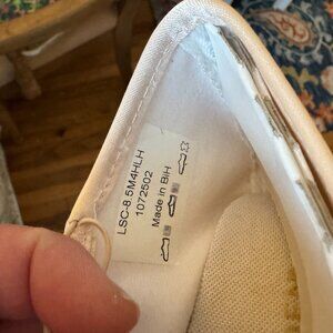 Gaynor Minden Pointe Shoes - European Made - 8.5 M4HLH